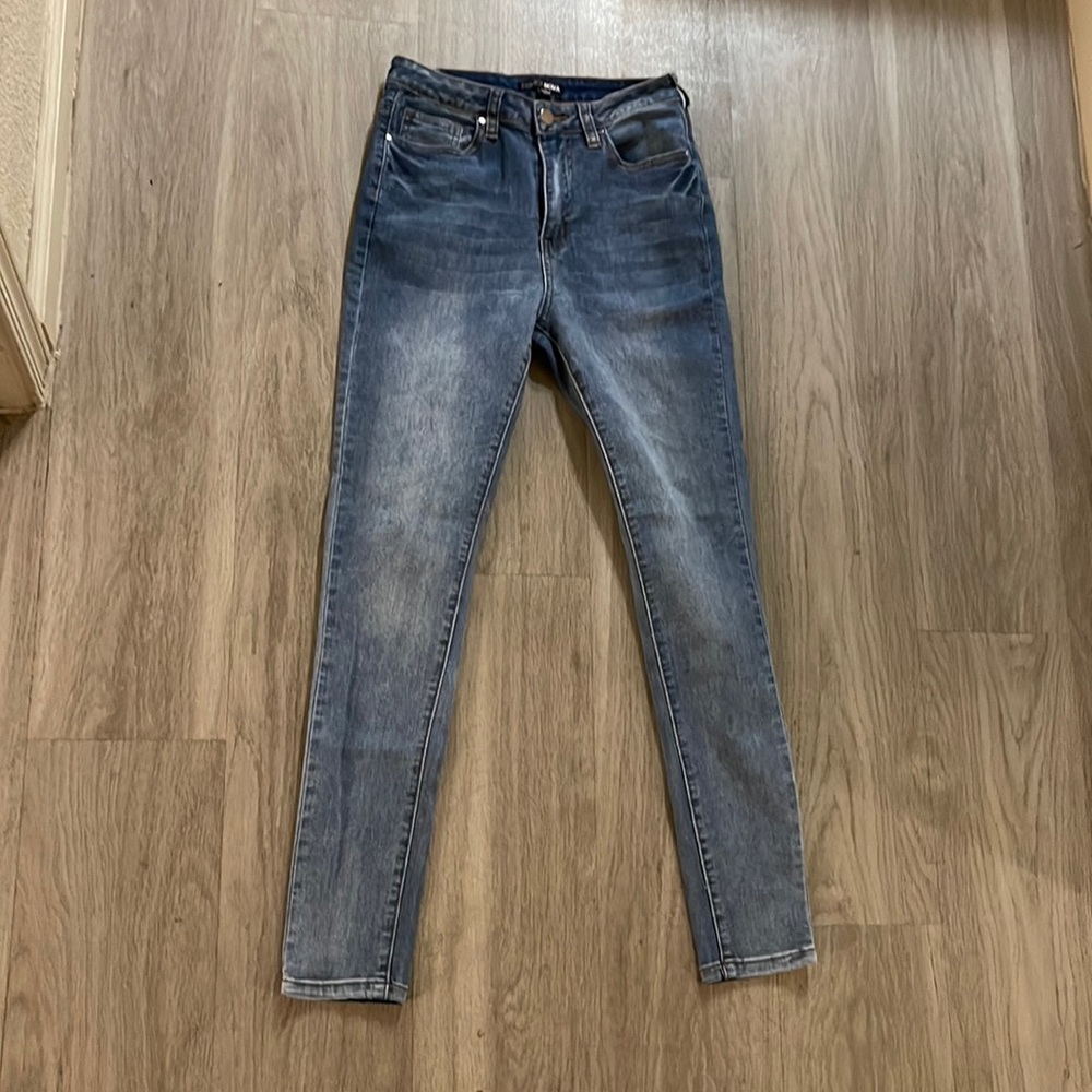 Fashion nova jeans